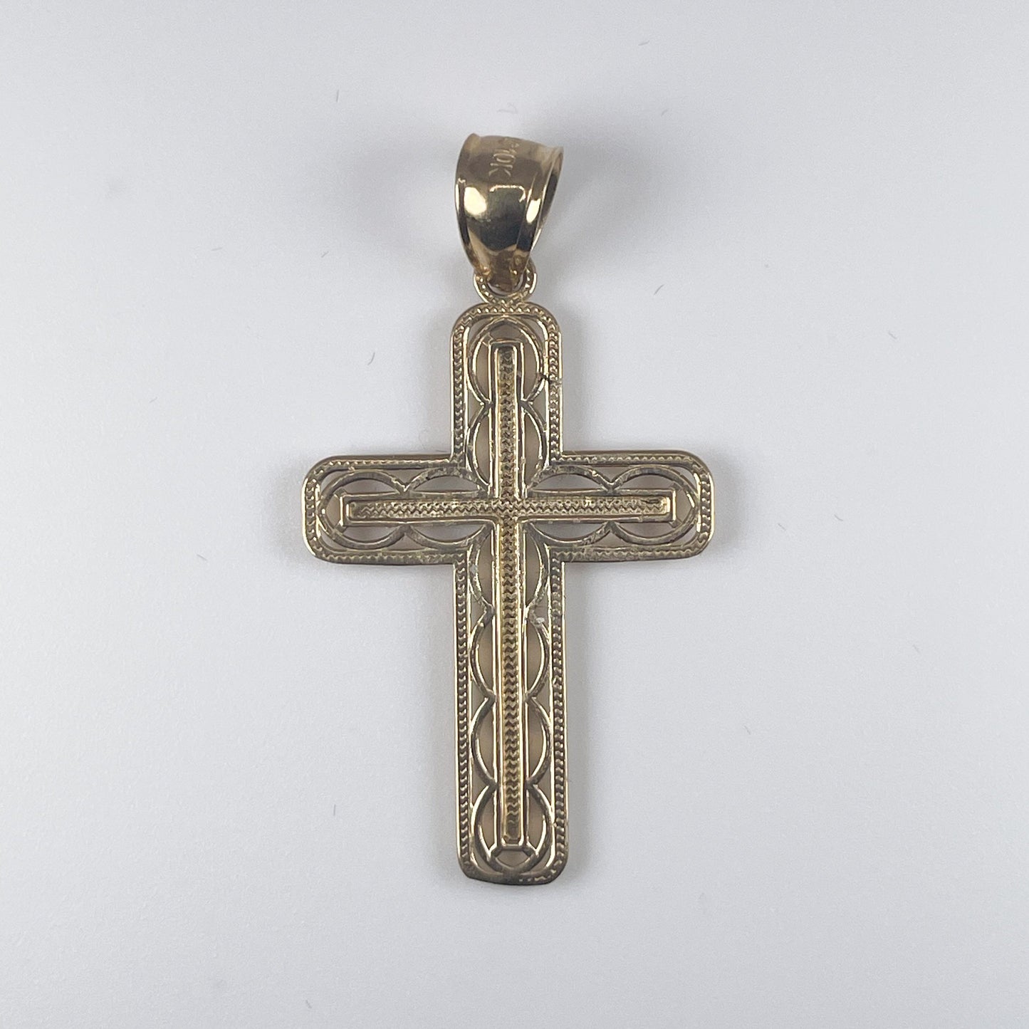 10K Gold 1.6gm Cross Pendant