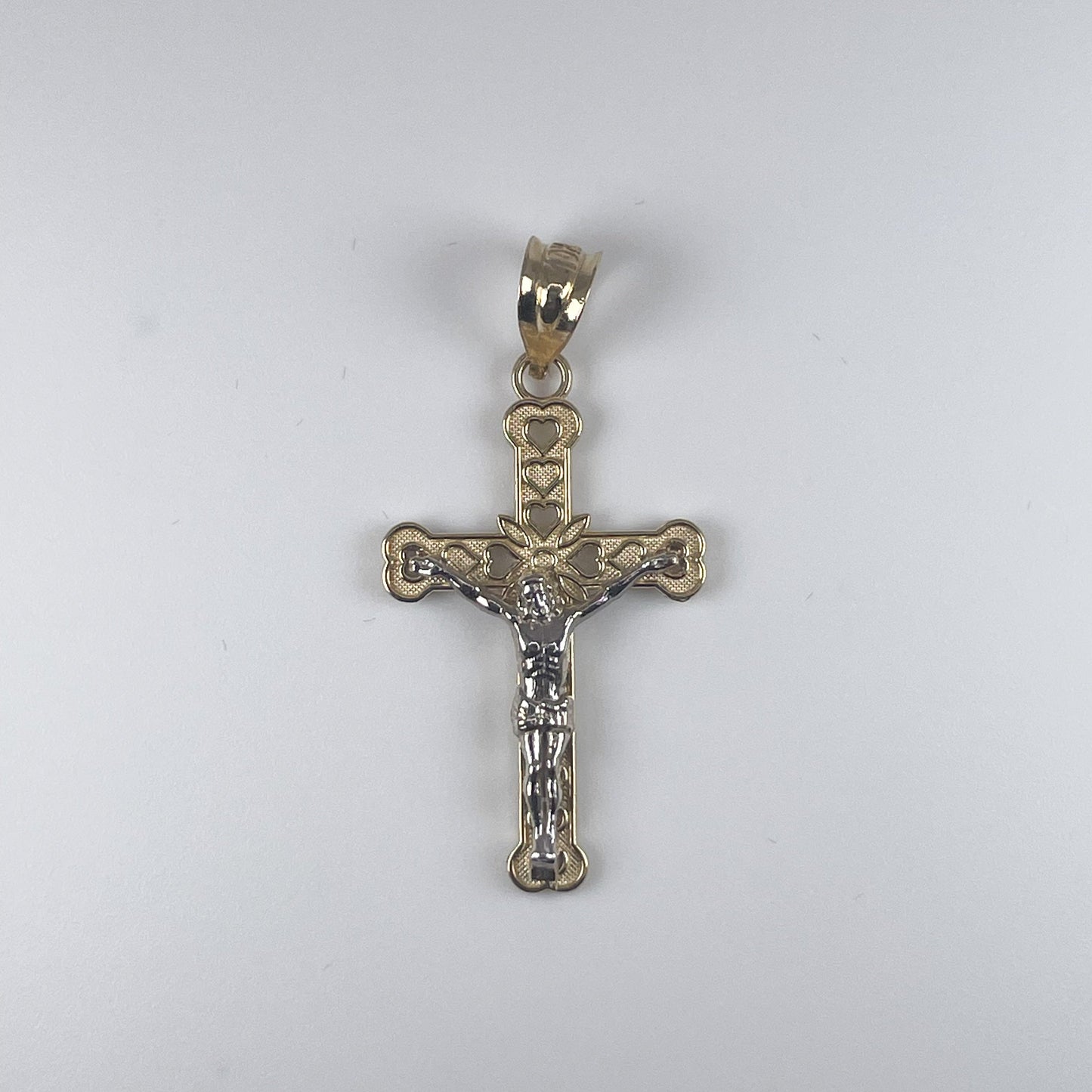 10K Gold 1.6gm Cross Pendant