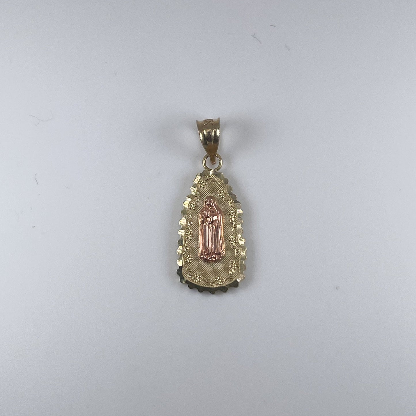 10K Gold 1.6gm 2 Tone Virgin Mary D/Cut Pendant