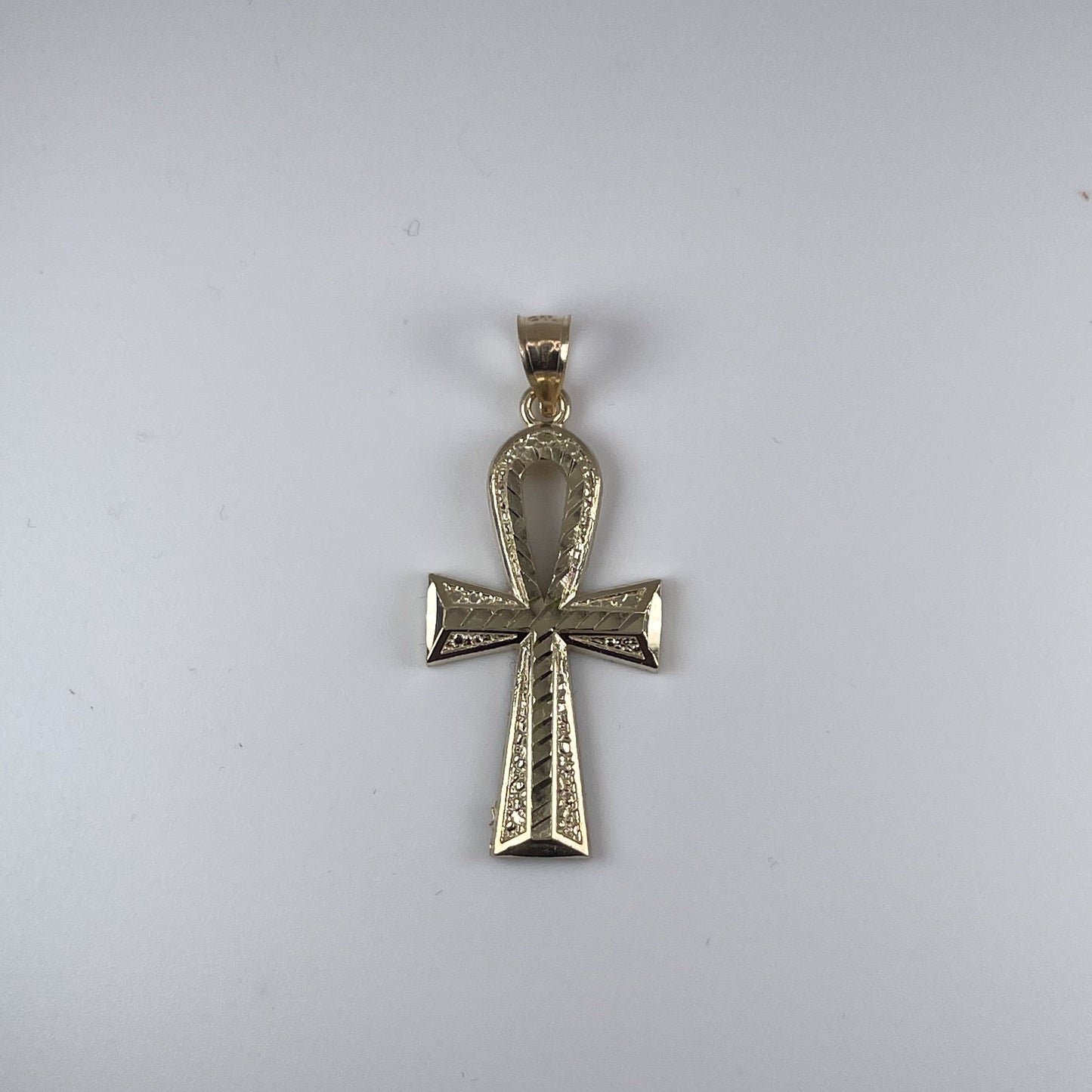 10K Gold 2.1gm Ankh Cross D/Cut Pendant