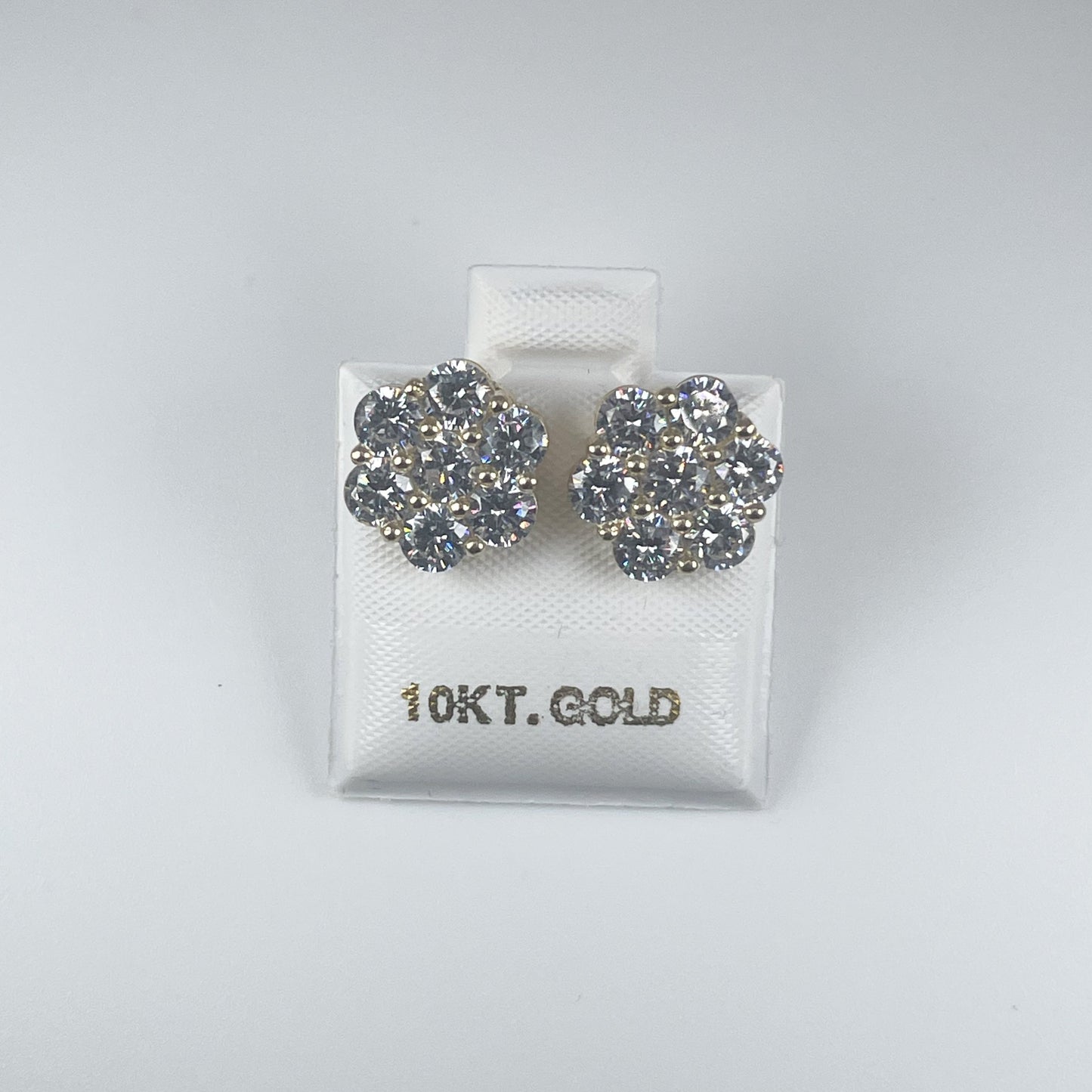 10K Gold 3gm Stud Earrings with Cubic Zirconia