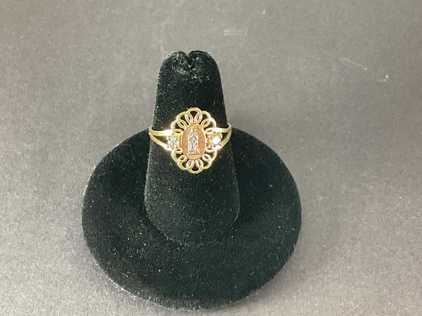 10k Gold Two Tone Virgin Mary Ring 1.6 gm ,size7. $115