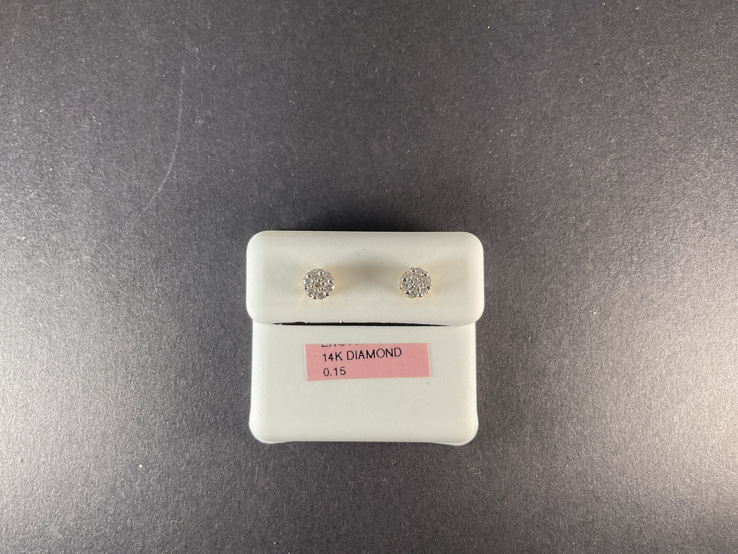 14K YELLOW GOLD FLOWER DIAMOND STUD EARRING. 0.15ct. SCREW $300