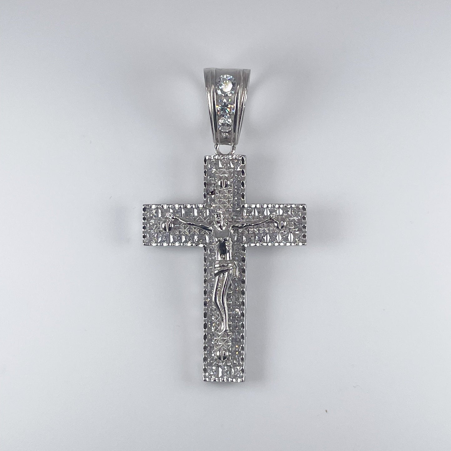 0.925 Sterling Silver Cross with Jesus, with Cubic Zirconia