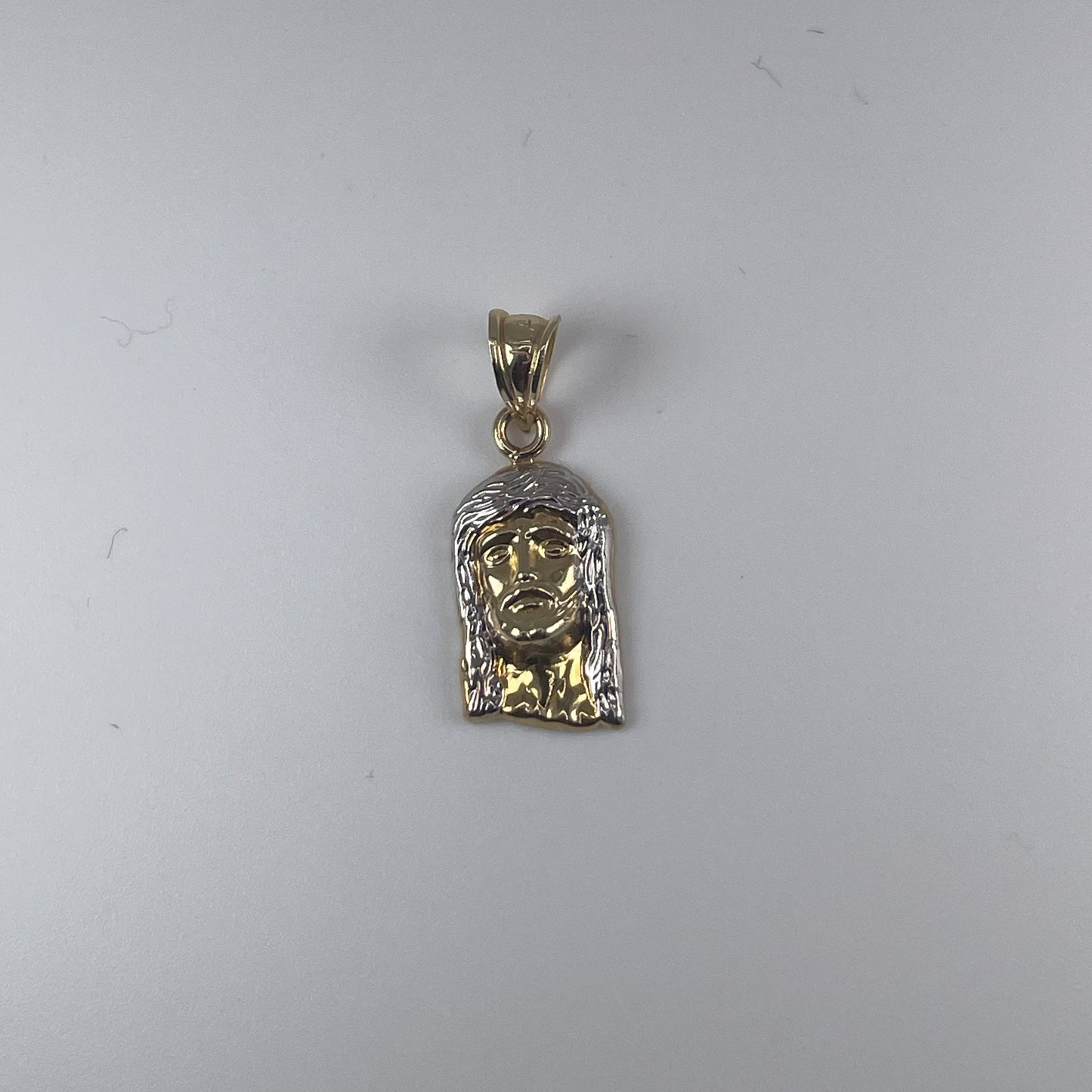 10K Gold 0.8gm 2 Tone Jesus face Pendant