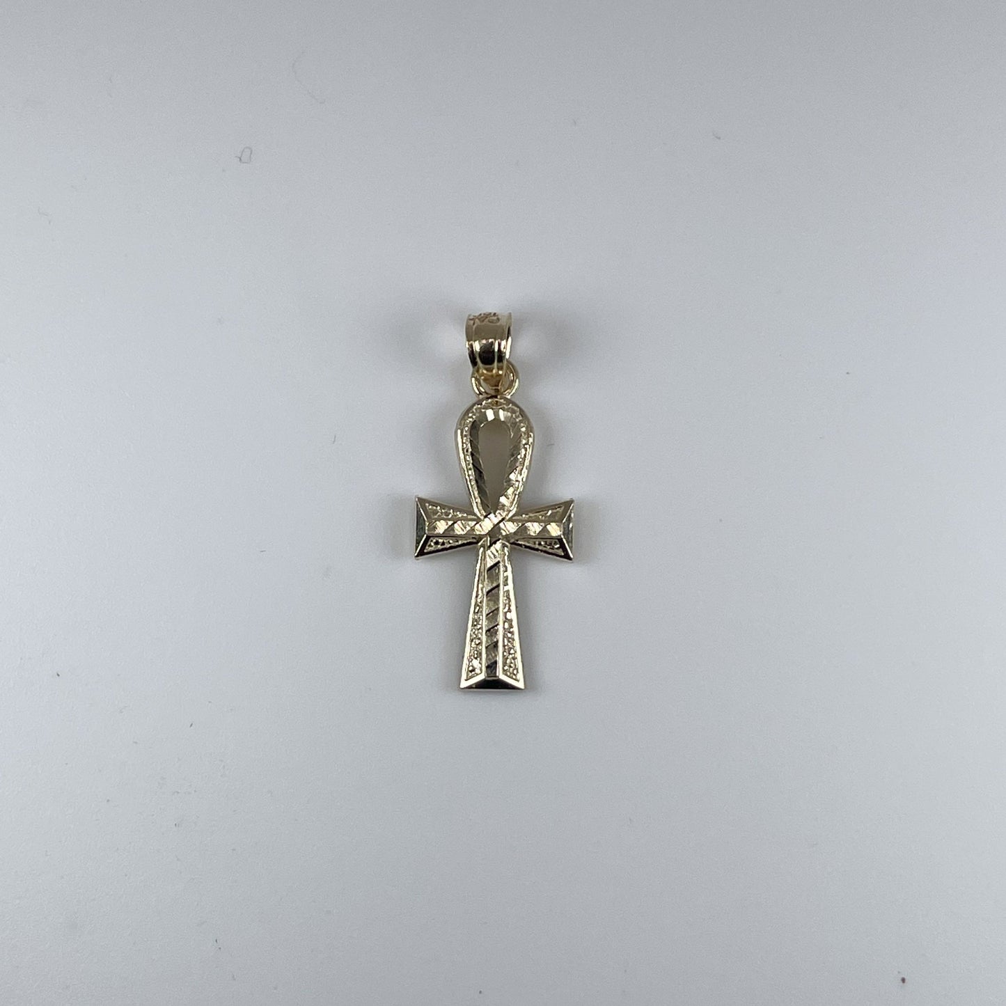 10K Gold 0.9gm Ankh Cross D/Cut