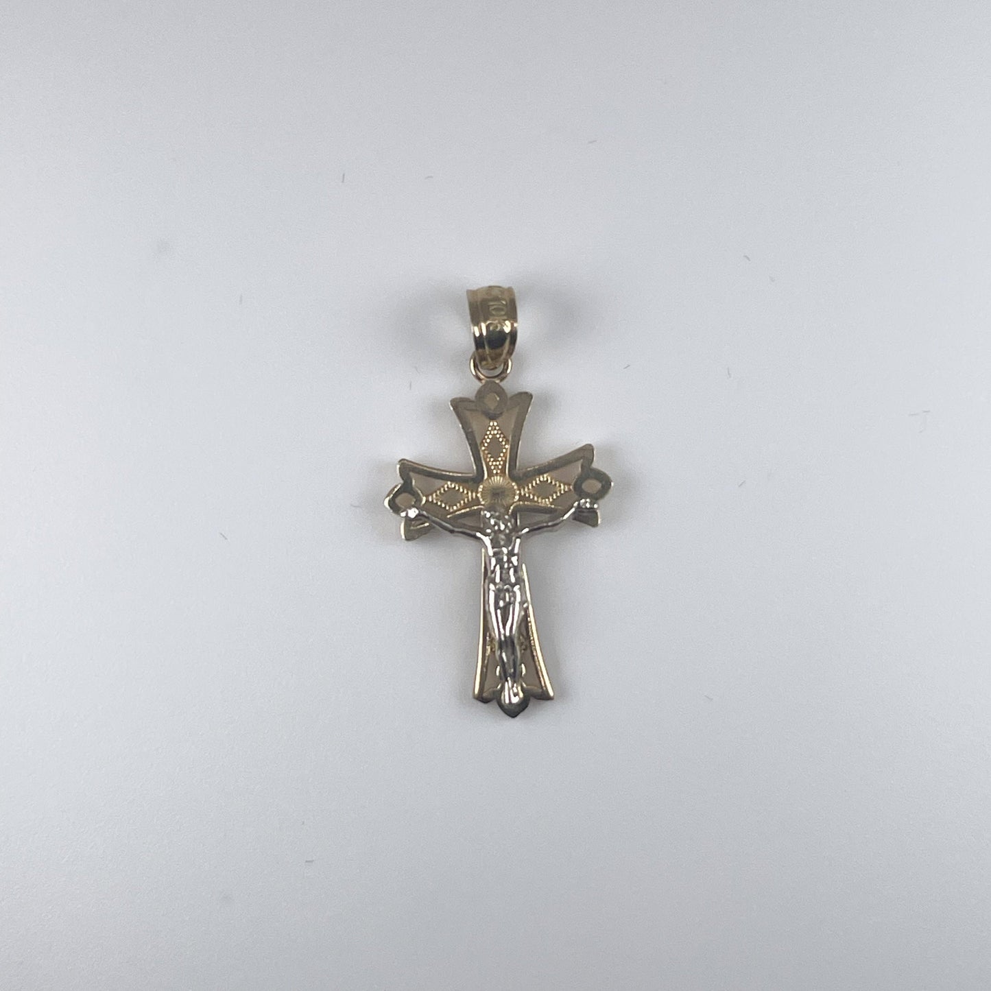 10K Gold 1.1 gm Cross 2 Tone