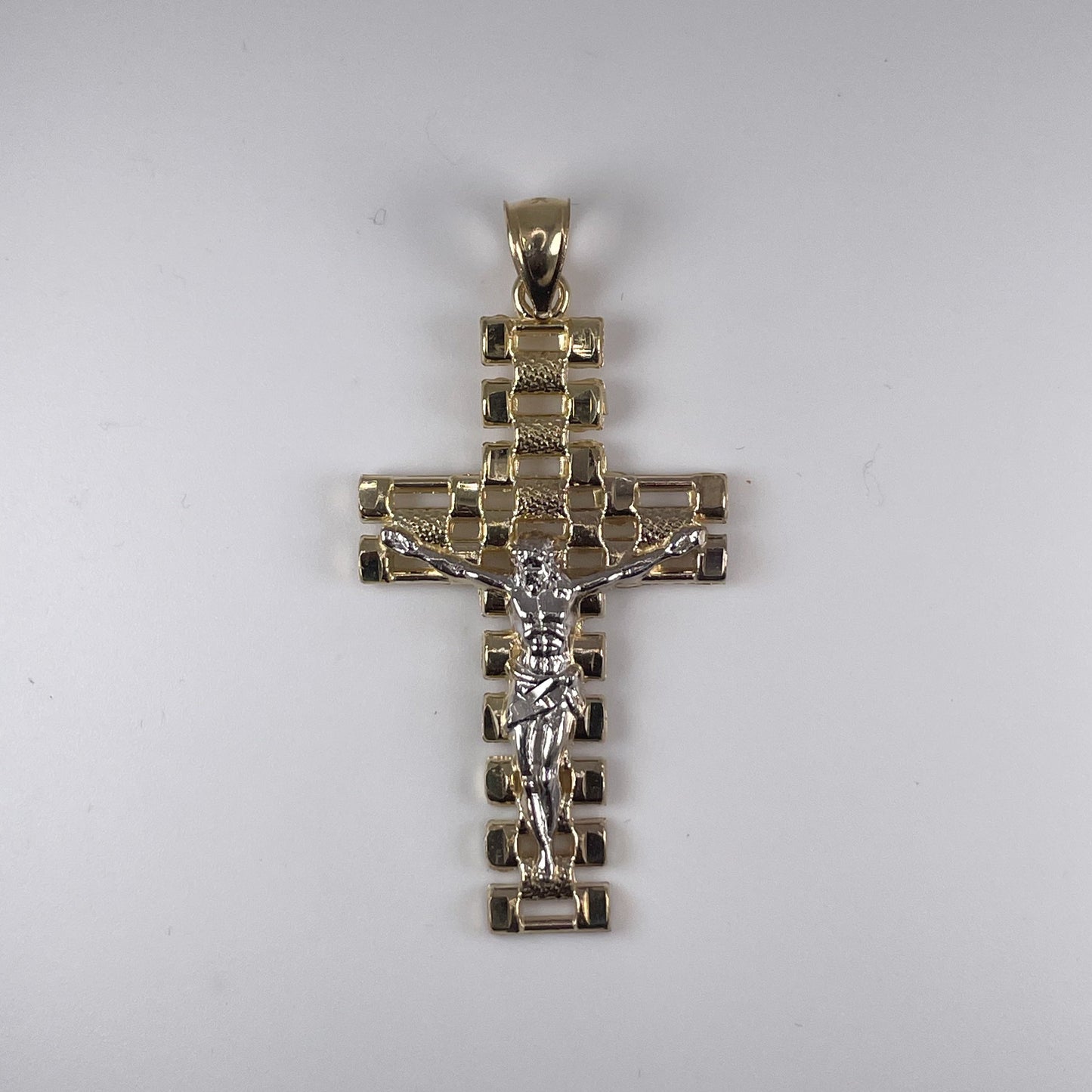 10K Gold 3.5 gm D/Cut Rol Cross w Jesus 2 Tone Pendant