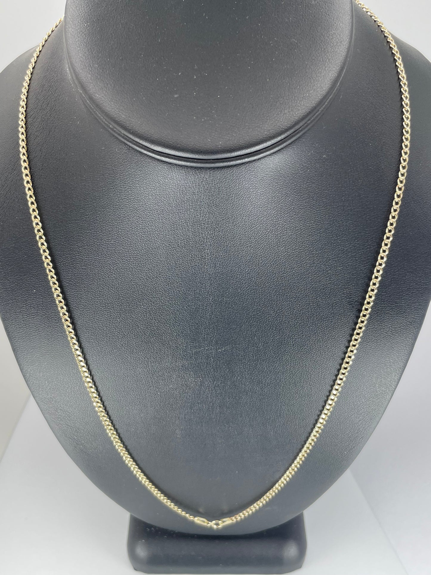 10K Gold 3gm Hollow Cuban 2.5mm 22 chain