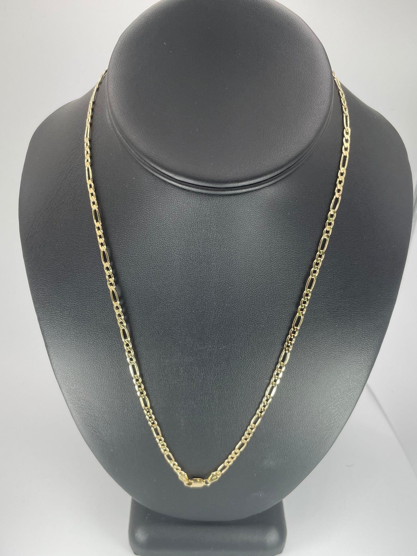 10K Gold 4.3gm Hollow Figaro 3mm 20 Chain