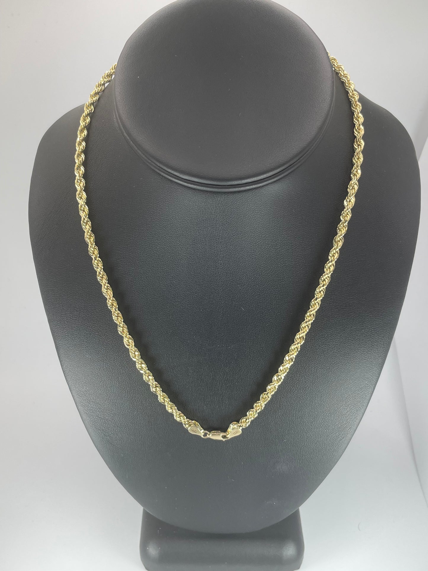 10K Gold 7gm Hollow Rope D/Cut 3.5mm 22Chain