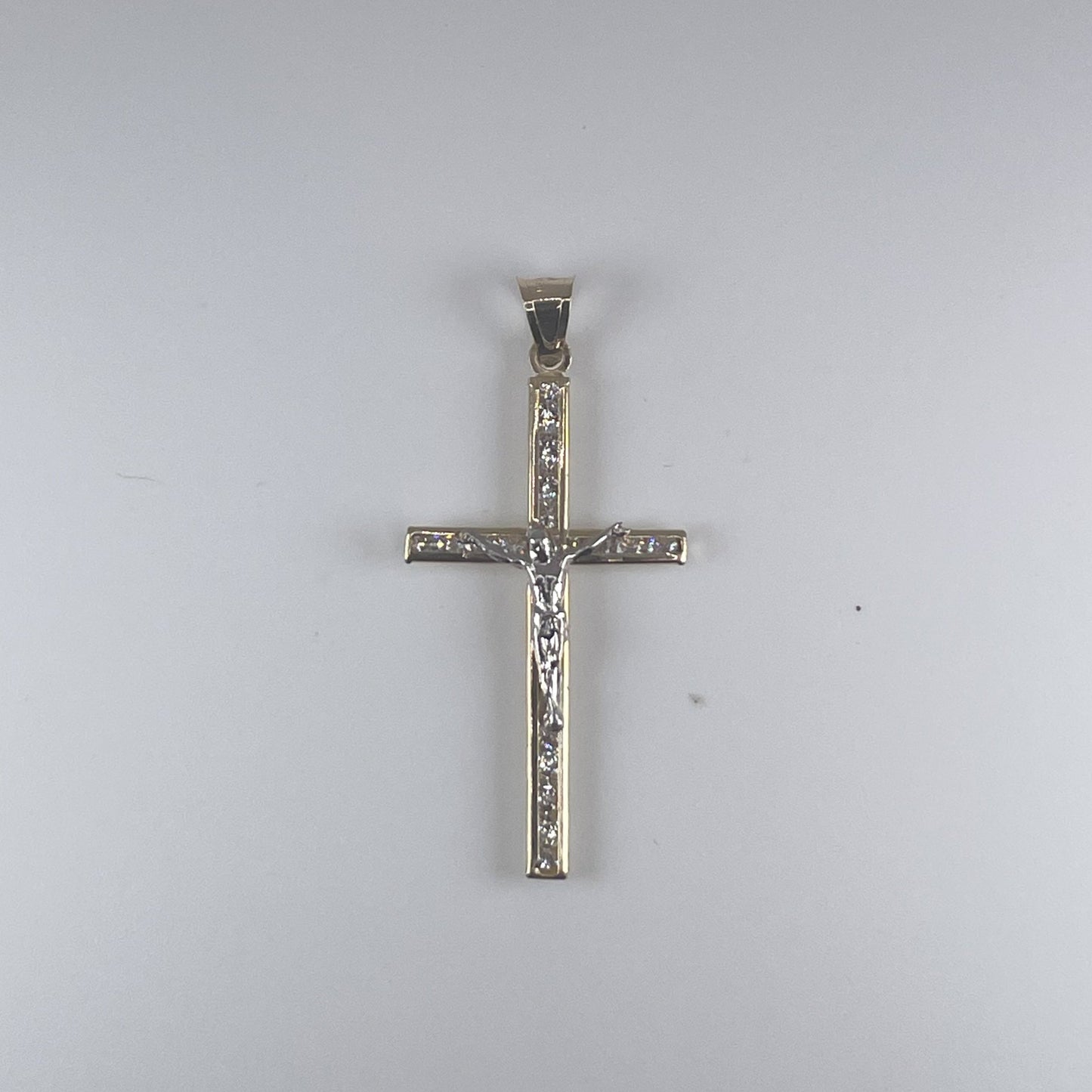 14K Gold 0.8gm Cross with Cubic Zirconia with Jesus