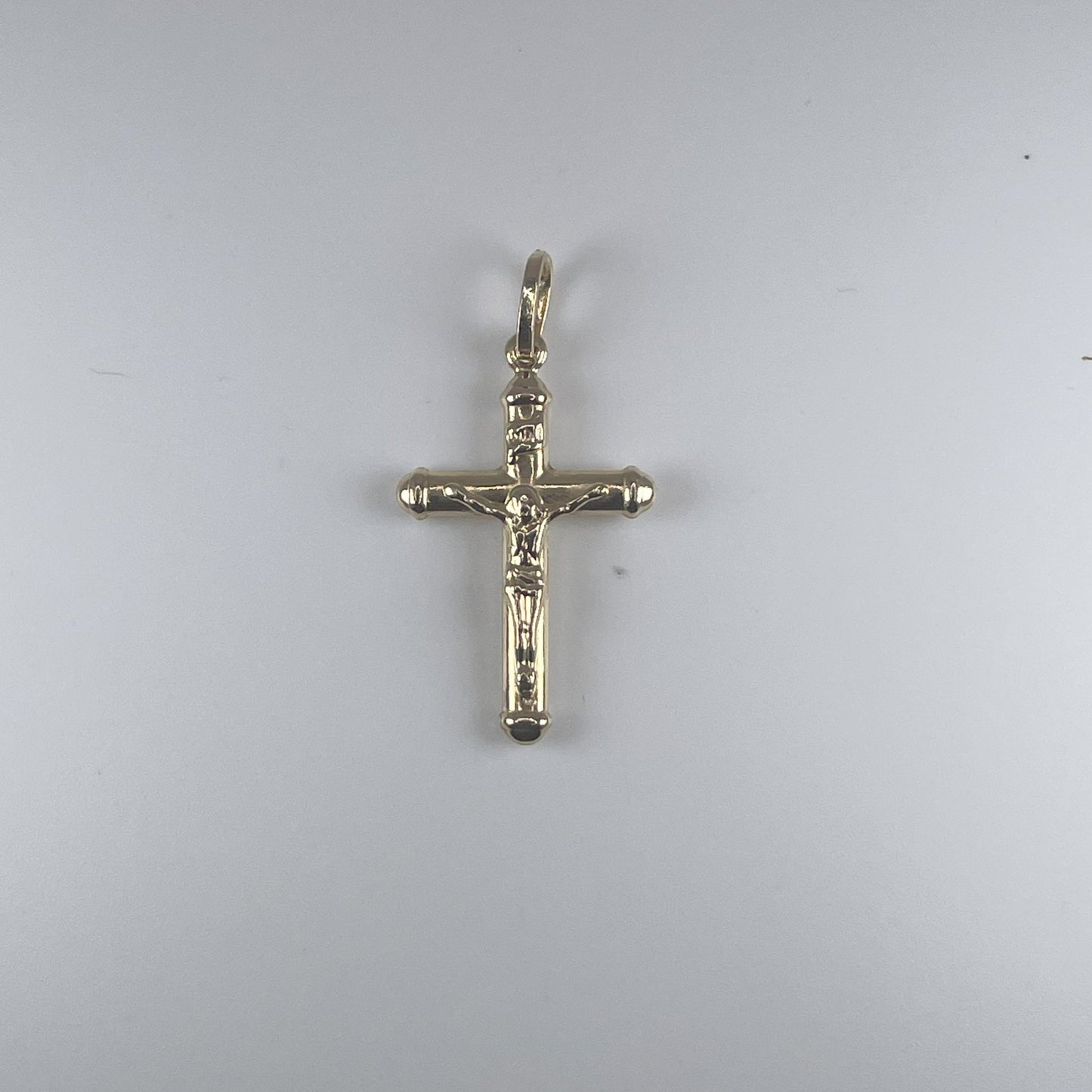 14K Gold 1.3gm Cross with Jesus