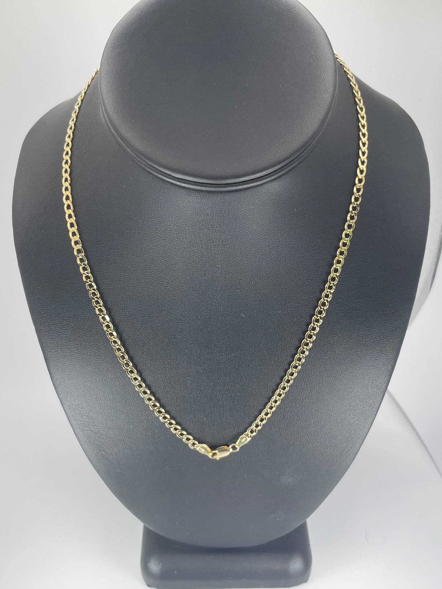 14K Gold 4.8gm Hollow Curb Link 3.5mm 18" Chain