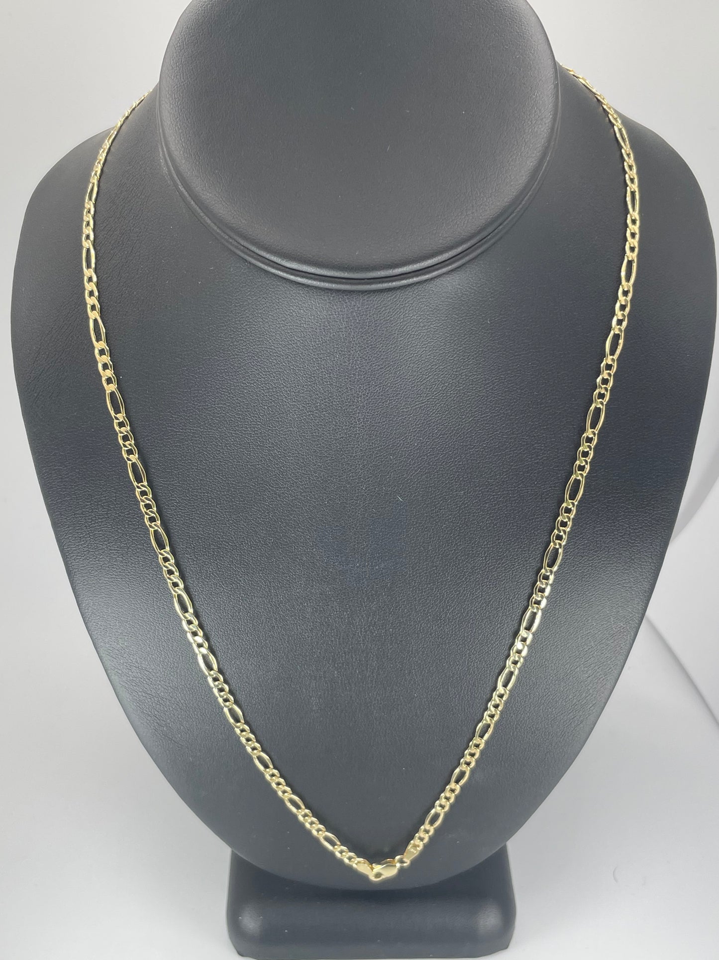 14K Gold 5.5gm Hollow Figaro 4mm 24 Chain