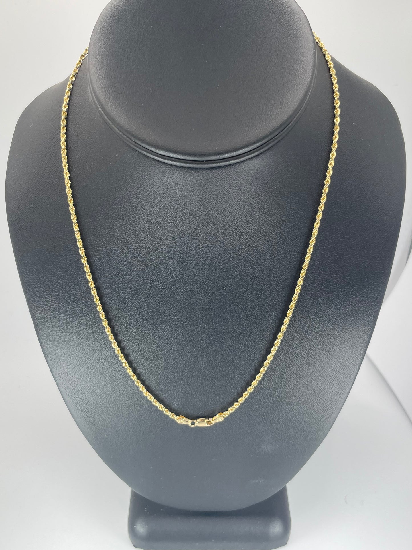 14K Gold 6.8gm Solid Tope D/Cut 2mm 18 Chain