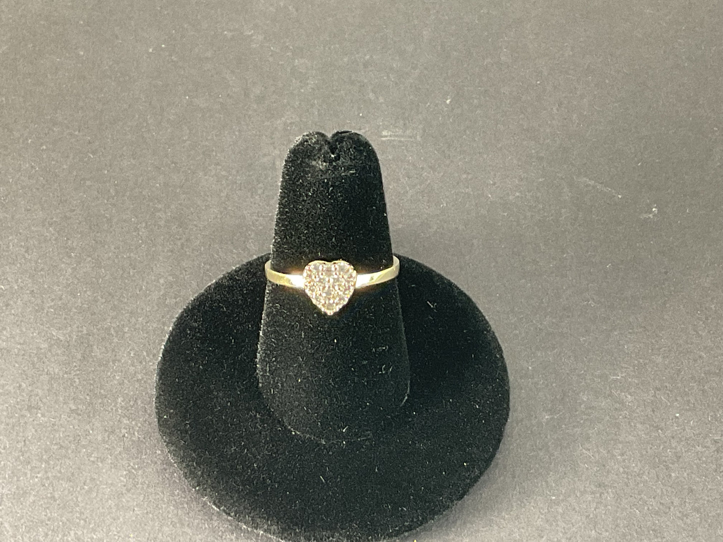 10K Gold Heart Shape Ring with Cubic Zirconia 1.4 gm $89