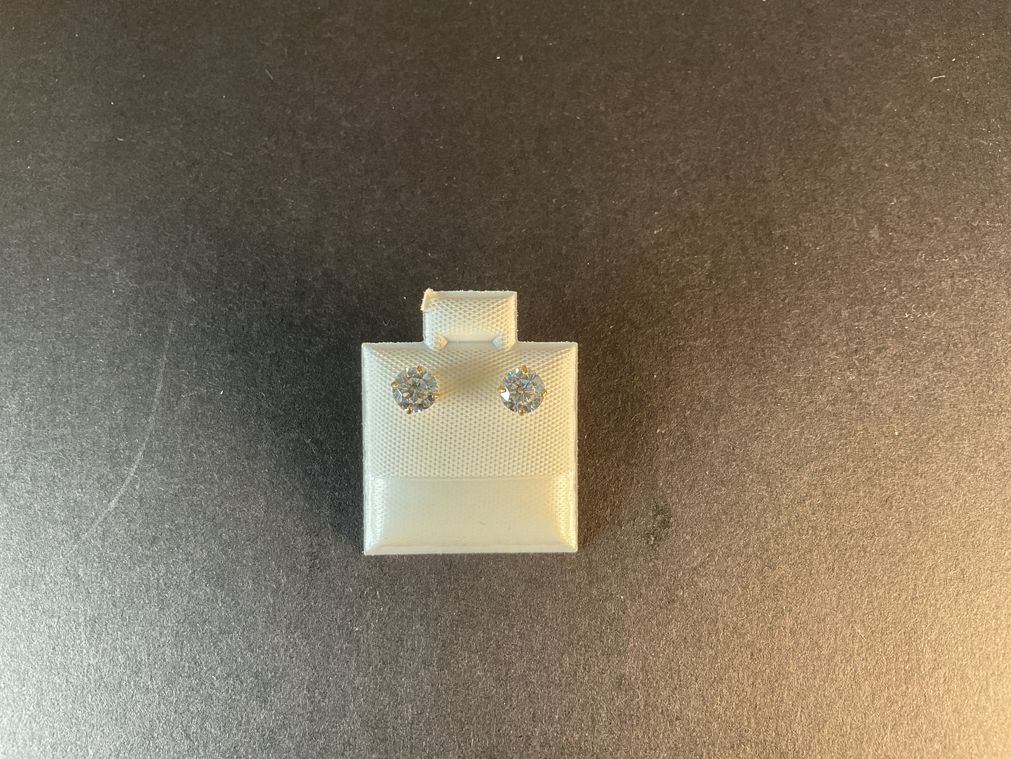 10K GOLD CLEAR CZ STUD EARRING SCREW BACK 5 mm. $40.00