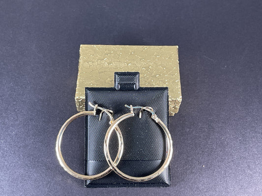 10k Gold Hoops Diamond Cuts 1.7 gm $105