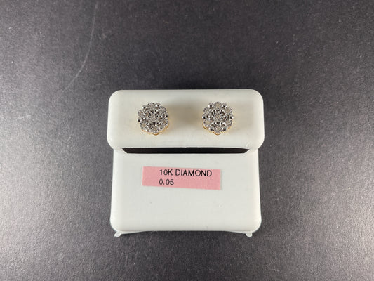 10k FLOWER DIAMOND STUD EARRINGS 0.5 ct. SCREW BACK $199.00