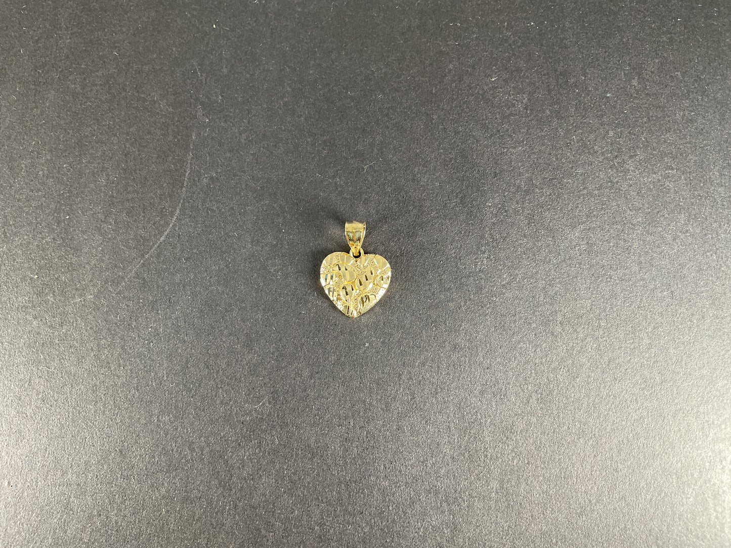 10k Nugget Heart Pendant