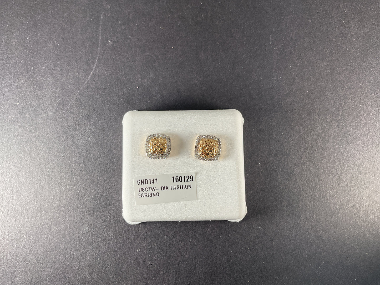 10k YELLOW GOLD DIAMOND STUD EARRINGS 0.12ct. Screw Back $220.00