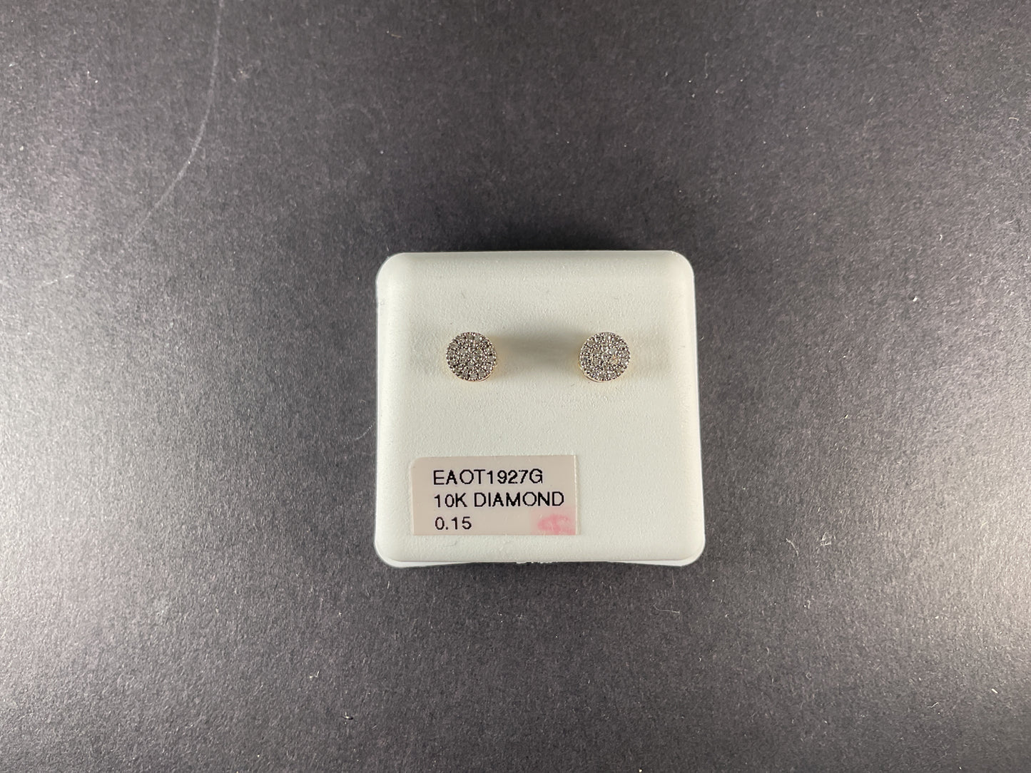 10k YELLOW GOLD DIAMOND STUD EARRINGS. 0.15 ct .SCREW BACK $