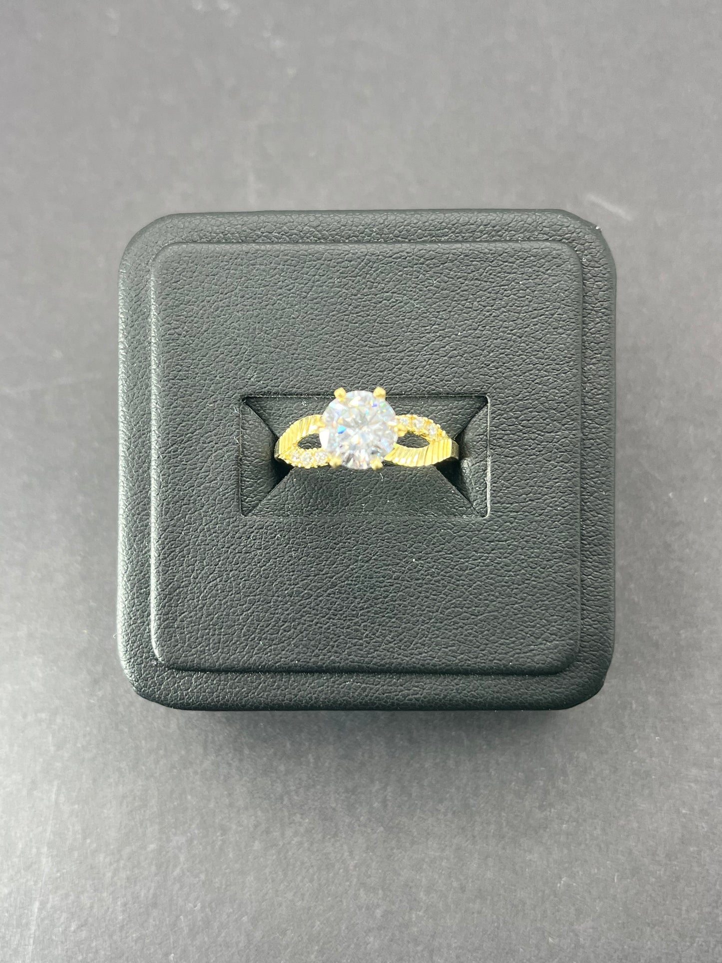 10k Gold Ring with Cubic Zirconia