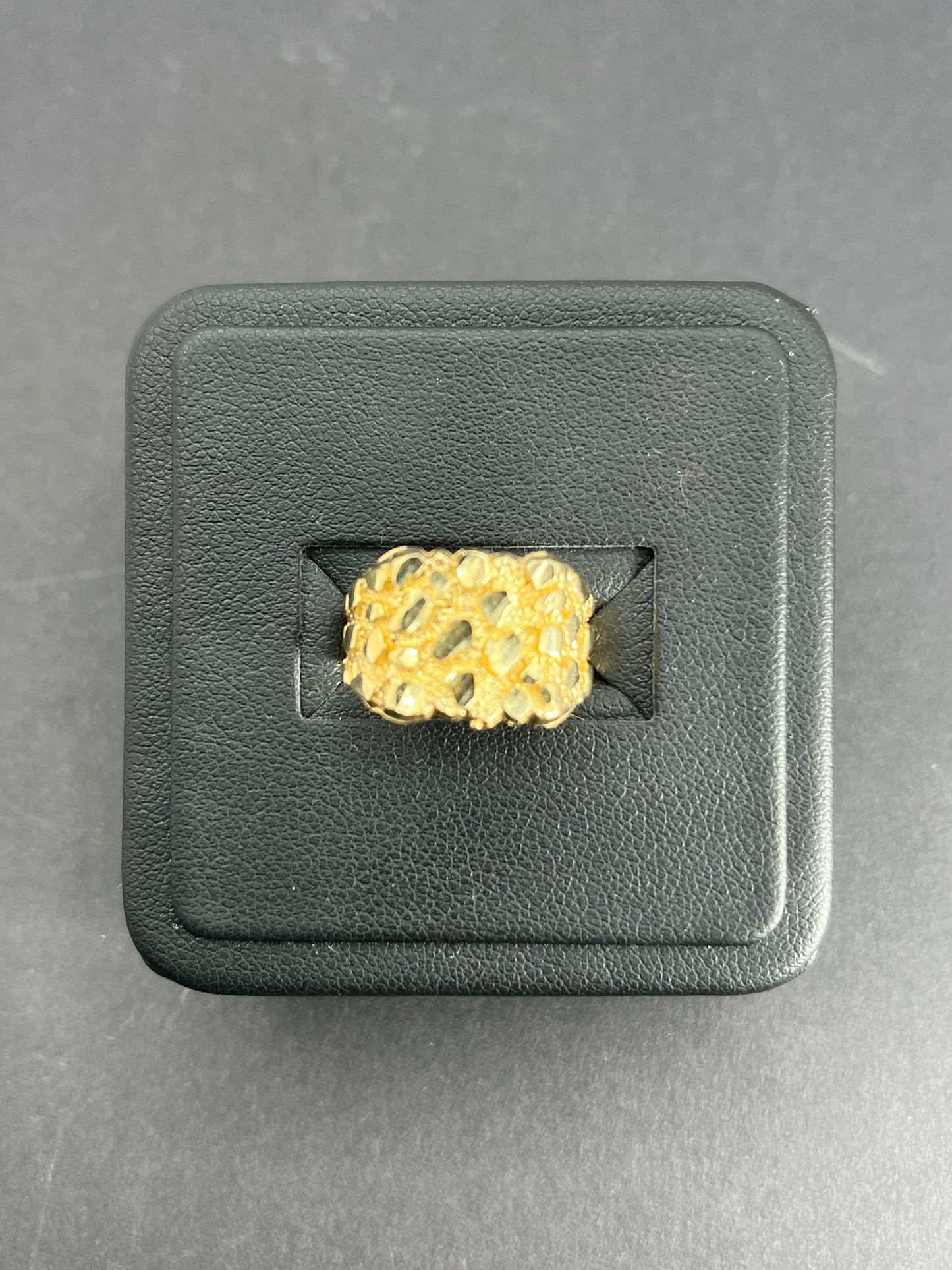 10K Men's Nugget Ring